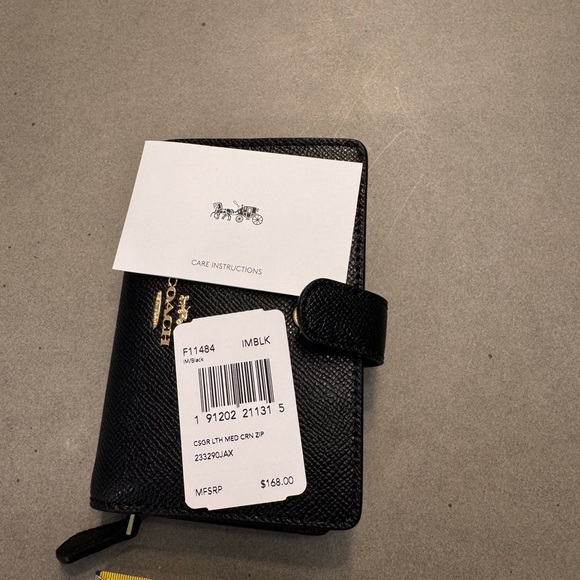 New with tags! Coach Black Leather Wallet with Gold Accents - Picture 5 of 5